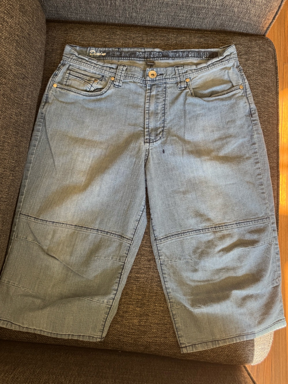 Y2K Point Zero Light Blue Denim Below The Knee Baggy Shorts